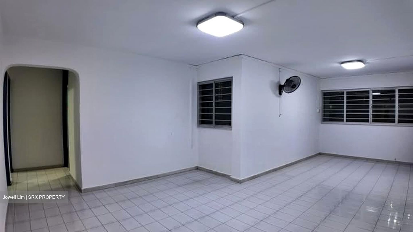 Blk 106 Woodlands Street 13 (Woodlands), HDB 4 Rooms #573373261